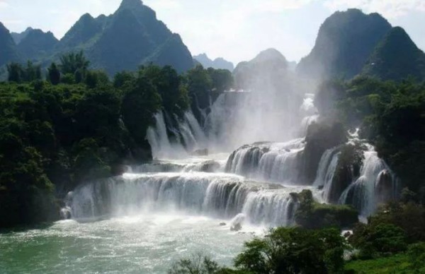 國內(nèi)4大畢業(yè)旅行地推薦 不負(fù)青春年華